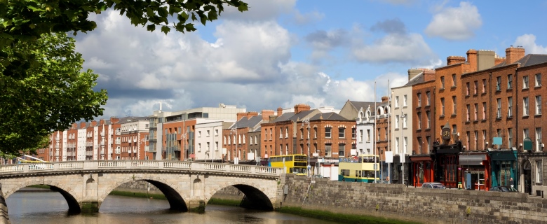 why invest in Ireland - Dublin Cityscape